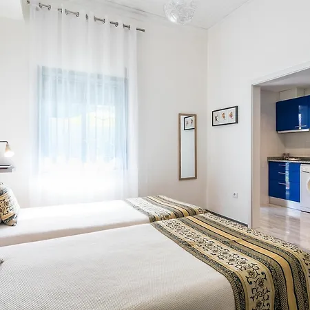 Garden Avenue Apartment